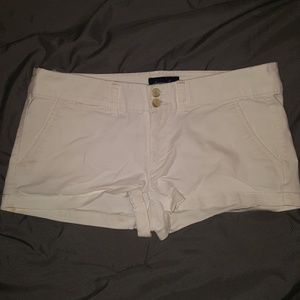 American Eagle white shorts